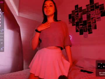 webcam girl darling_kira today image #2936267