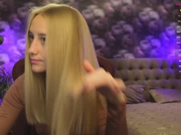 webcam girl angeellina today image #2716680