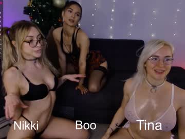 webcam girl mynameisnikki today image #3381351