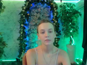webcam girl xoanetta today image #610565
