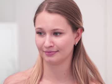 webcam girl stella_and_stephan today image #3441456