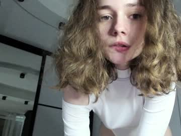 webcam girl mxxnsxsul today image #2387720