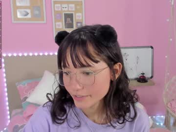 webcam girl little_effy18 today image #2201244