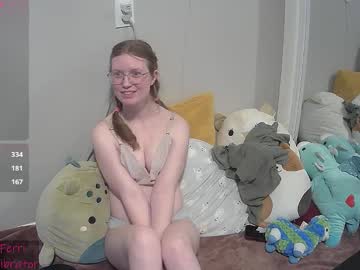 webcam girl littlemissmissy234 today image #4091551