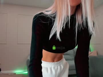 webcam girl crazzy_cherry today image #2923500
