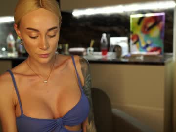 webcam girl drug_girl today image #2093080