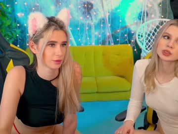 webcam couple kira0541 today image #3683717