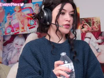webcam girl evelynpiers today image #1318414