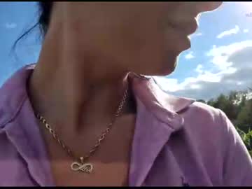webcam girl 2whitediamonds today image #2651775