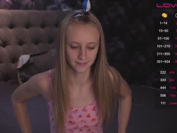 webcam girl angeellina today image #585604