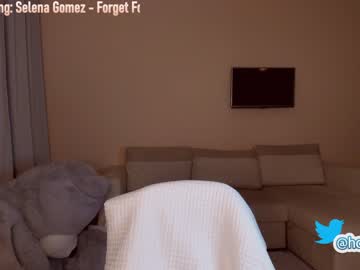webcam girl hollyextra today image #1676639