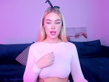 webcam girl 8a8y_nura today image #2096006