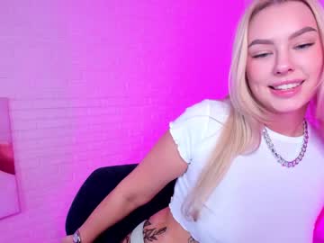 webcam girl 8a8y_nura today image #1018924