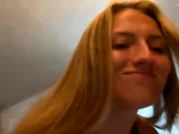 webcam girl lashayyy_ today image #3942113