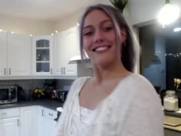 webcam girl bambis_honeypot today image #1068321