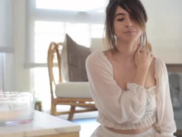 webcam girl lizmreow today image #1202218