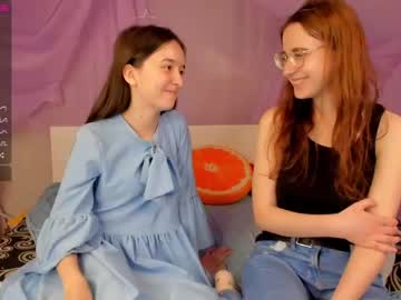webcam couple yoiandeecaron today image #1653037