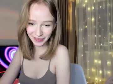 webcam girl happiness_s today image #3983193