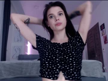 webcam girl anibutler today image #1031564