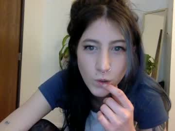 webcam girl lazycatprincess today image #1000782