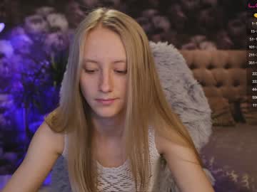 webcam girl angeellina today image #1045066