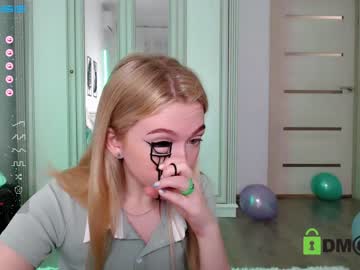 webcam girl small_blondee today image #3422115