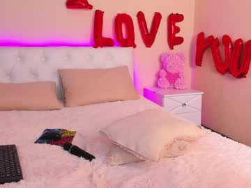 webcam girl mika_rey today image #3824607