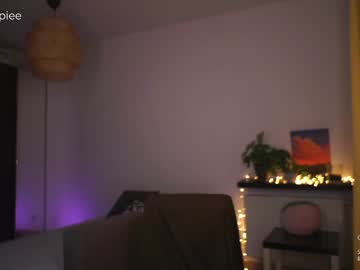 webcam girl pixie_pie today image #3778297