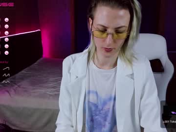 webcam girl eva__blonde today image #3574502