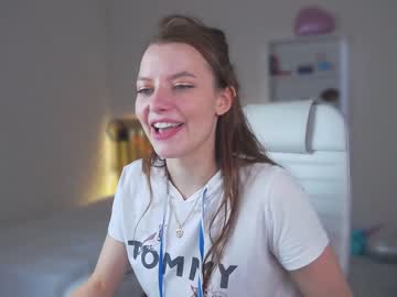 webcam girl pion_white today image #1475466