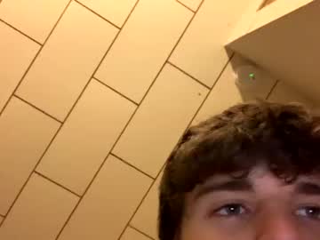 webcam man tommythegunnthe1 today image #3470222