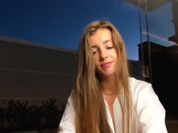 webcam girl coy_amina today image #2082774
