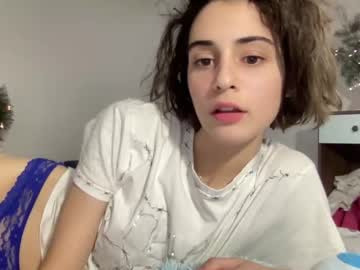 webcam girl crown_of_vice01 today image #3342816
