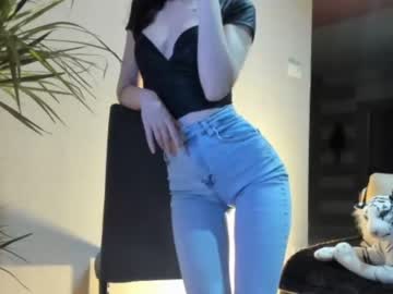webcam girl sofiaandwonderland today image #2574800