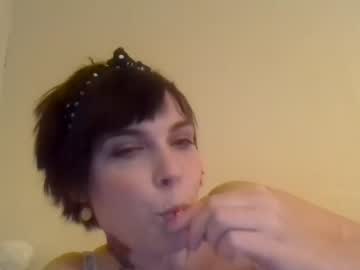 webcam girl relax_dont_do__it today image #832439