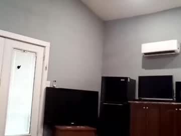 Cam for poonieboi