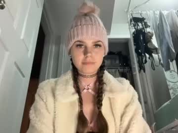 webcam girl xyleialuv today image #3715417