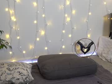 webcam girl emese_ today image #1212301