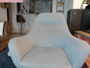 webcam girl larissa4 today image #1323222