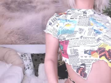 webcam girl yourmidnightcoffee today image #1706260