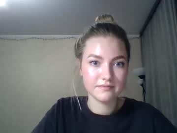 webcam girl aksssgirl today image #3748495