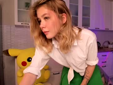 webcam girl cassy_meow today image #2303076