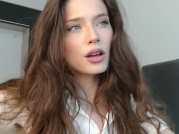 webcam girl isia_slay today image #2154262