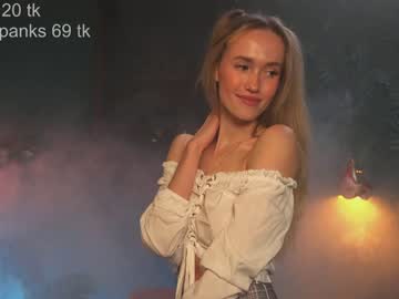 webcam girl lolly_bella_ today image #323061