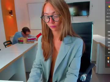webcam girl game__of__porn today image #1933938