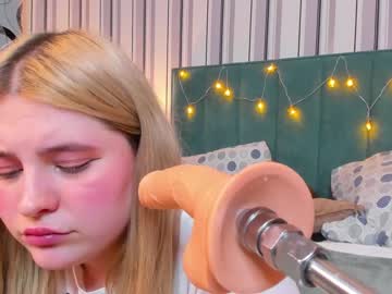 webcam girl miraclark1 today image #1716647