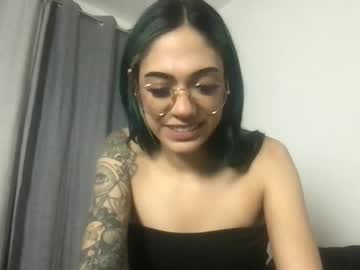 webcam girl mercedes_111 today image #4032724