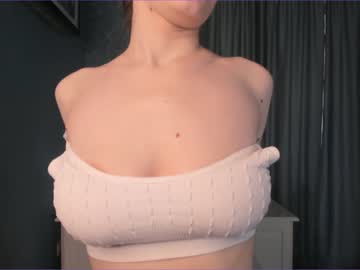 webcam girl sophiabates today image #3935132