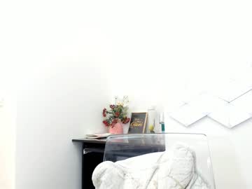 webcam girl hotfallingdevil today image #2290557