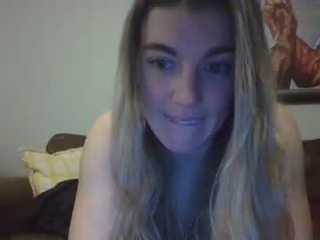 webcam girl curveybirdy today image #3298896